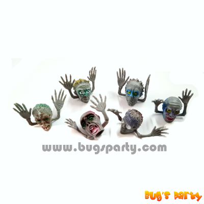 Halloween zombie finger puppets