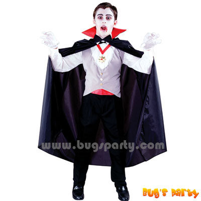 Boys Classic Vampire costume for Halloween